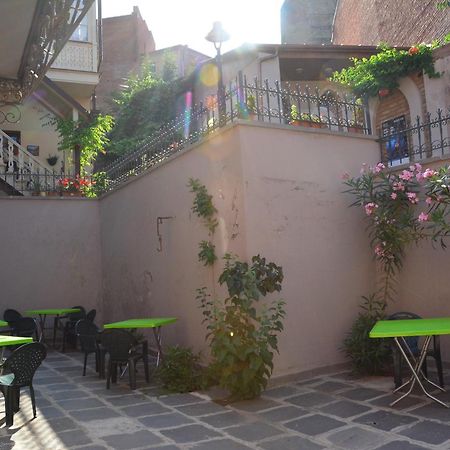 Hotel Canyon Tbilisi Exterior photo