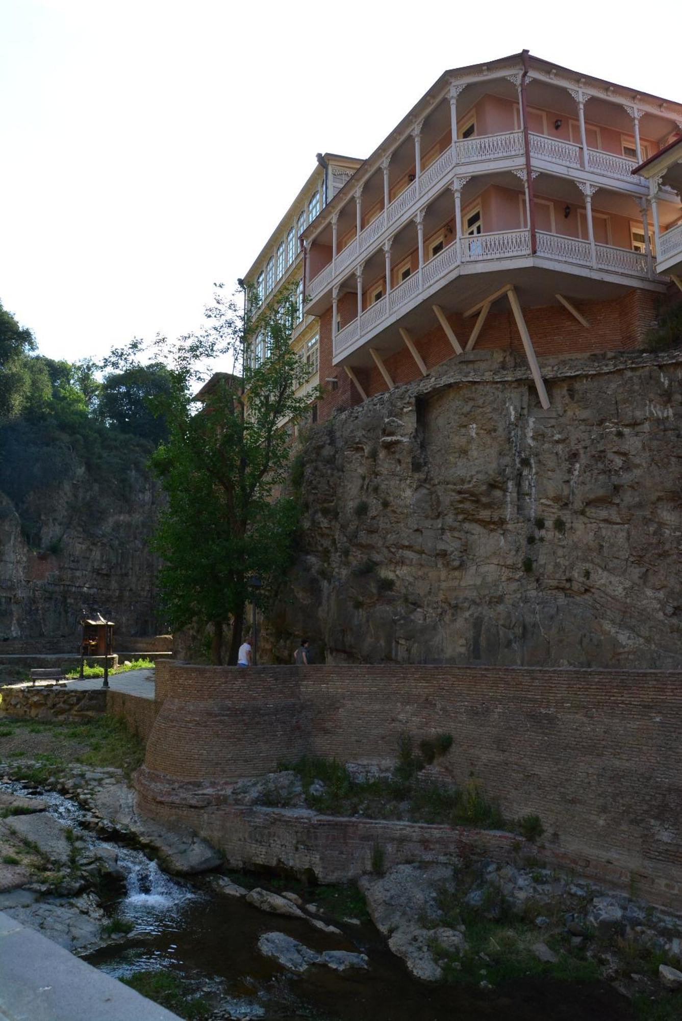 Hotel Canyon Tbilisi Exterior photo