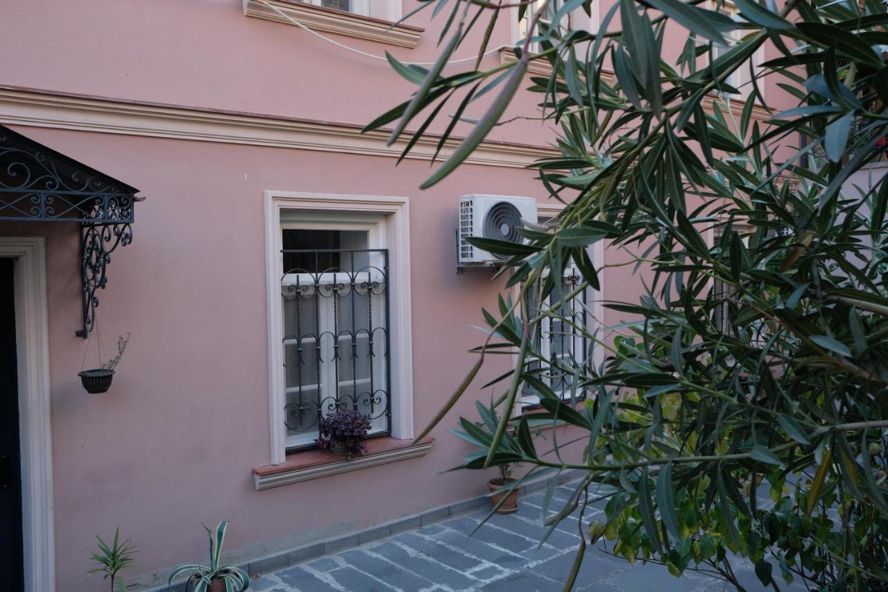 Hotel Canyon Tbilisi Exterior photo